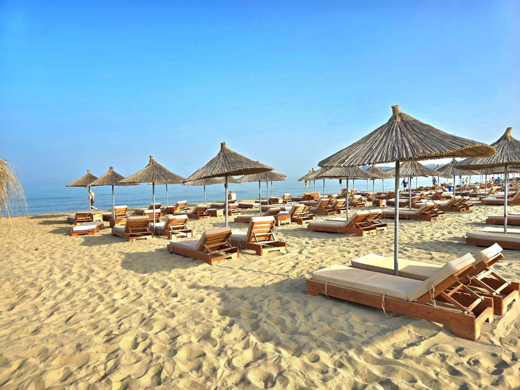 Modern Villas At Perla Resort Дуррес Экстерьер фото