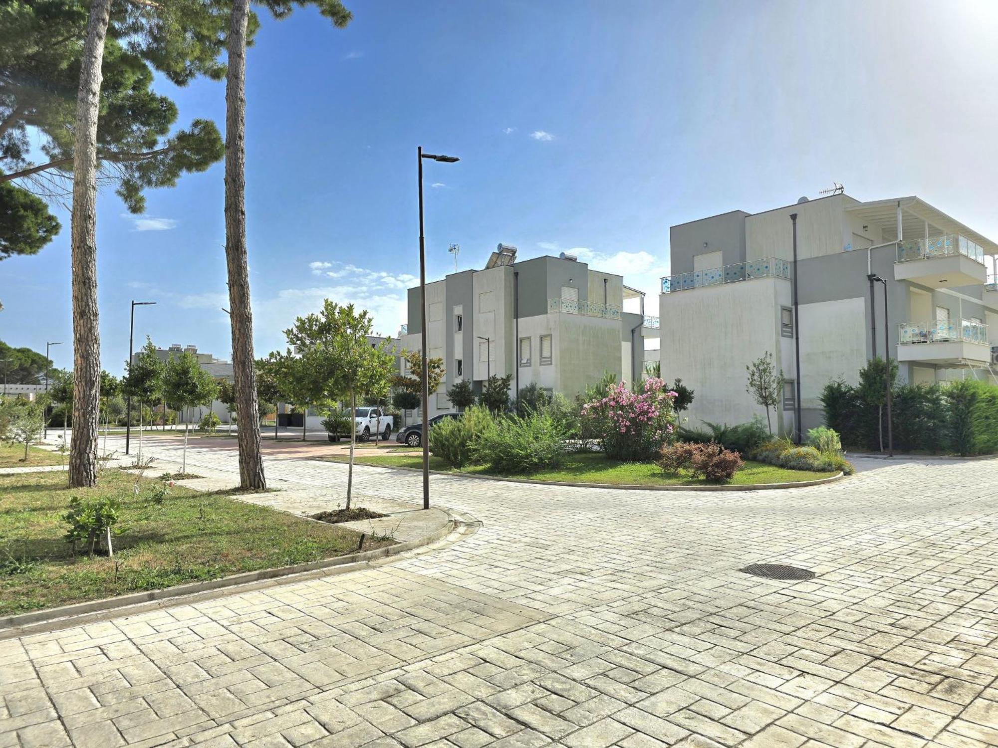 Modern Villas At Perla Resort Дуррес Экстерьер фото