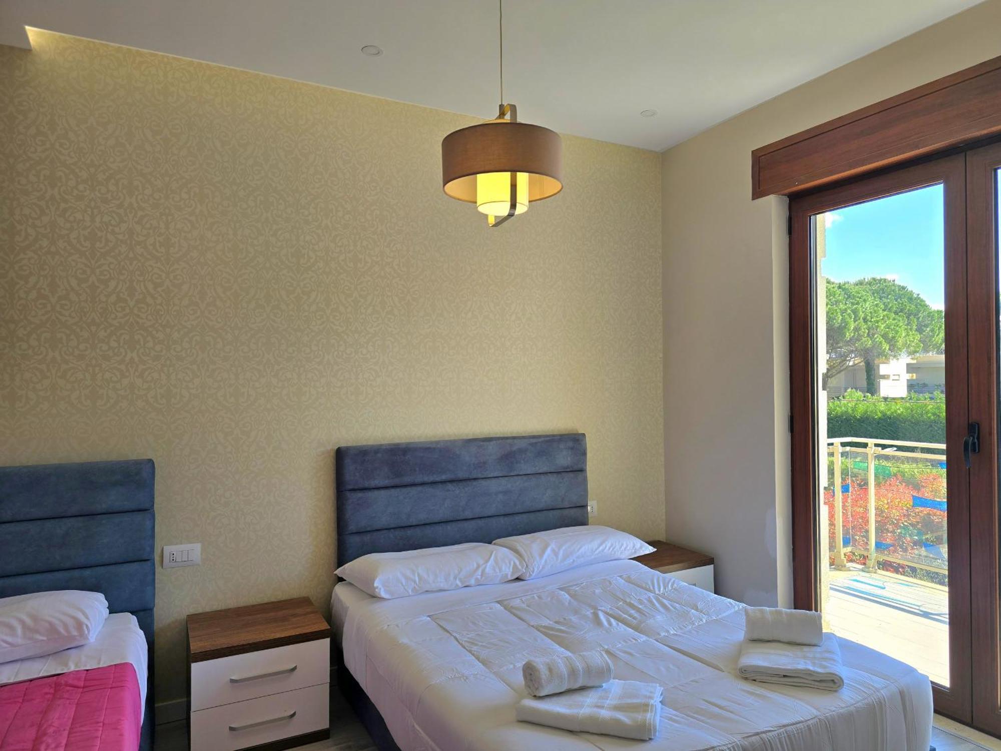 Modern Villas At Perla Resort Дуррес Экстерьер фото