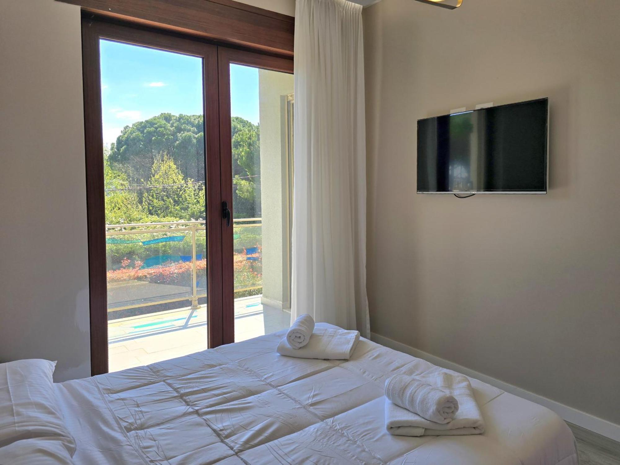 Modern Villas At Perla Resort Дуррес Экстерьер фото